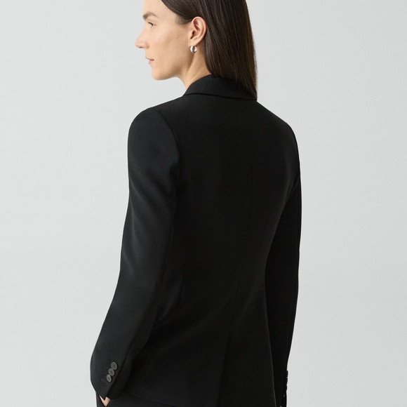 NWT Theory Staple Black Blazer in Admiral Crepe - Size 4 - Picture 6 of 8